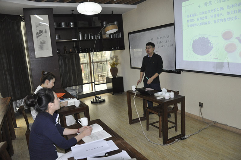 最新出炉 2025年中国茶道培训招生推荐